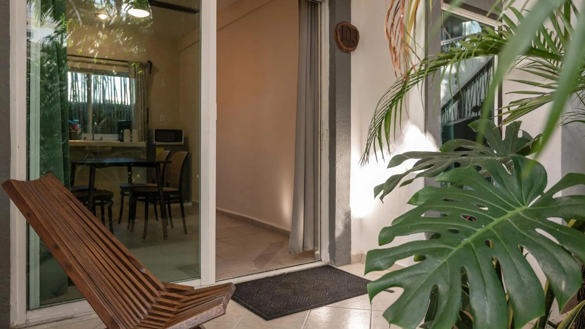 Hotel Caracol Isla Mujeres