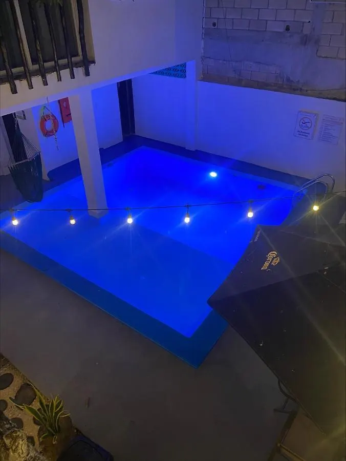 Hotel Caracol Isla Mujeres 3*,